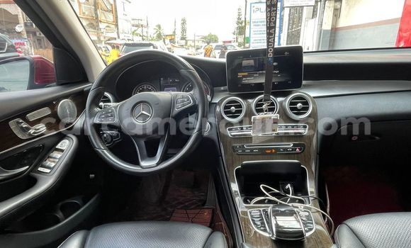 Sayi Na hannu Mercedes‒Benz GLC Sauran Mota in Douala a Ƙasar Kamaru Sayi Na hannu Mercedes‒Benz GLC Sauran Mota in Douala a Ƙasar Kamaru