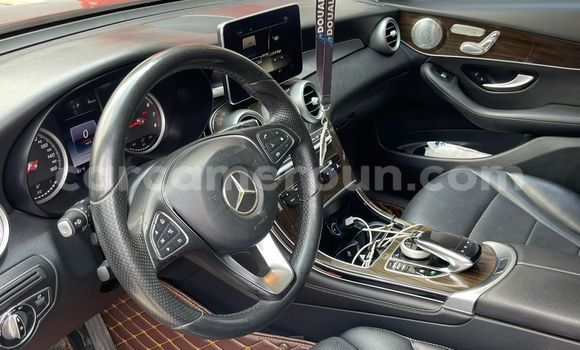 Sayi Na hannu Mercedes‒Benz GLC Sauran Mota in Douala a Ƙasar Kamaru Sayi Na hannu Mercedes‒Benz GLC Sauran Mota in Douala a Ƙasar Kamaru