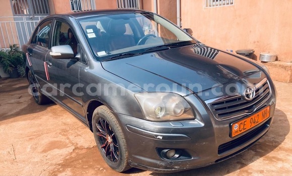 Sayi Na hannu Toyota Avensis Sauran Mota in Yaounde a Babban Kamaru Sayi Na hannu Toyota Avensis Sauran Mota in Yaounde a Babban Kamaru
