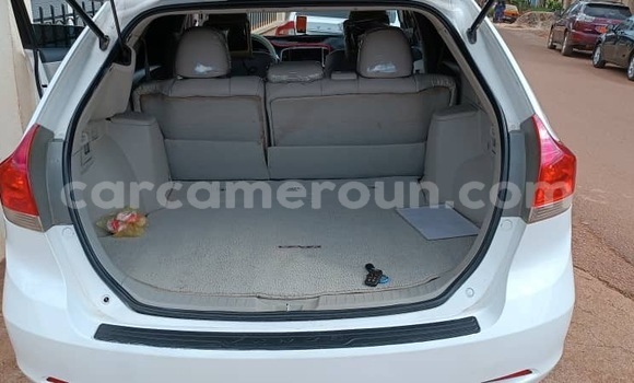 Acheter Occasion Voiture Toyota Venza Blanc à Yaoundé, Central Cameroon Acheter Occasion Voiture Toyota Venza Blanc à Yaoundé, Central Cameroon