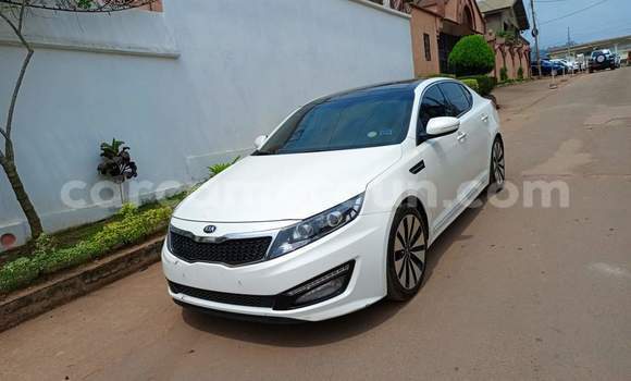 Acheter Occasion Voiture Kia K5 Blanc à Yaoundé, Central Cameroon