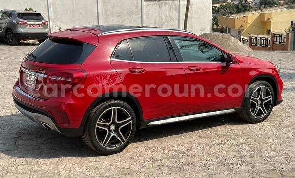 Acheter Neuf Voiture Mercedes‒Benz GLA-klasse Rouge à Yaoundé, Central Cameroon Acheter Neuf Voiture Mercedes‒Benz GLA-klasse Rouge à Yaoundé, Central Cameroon