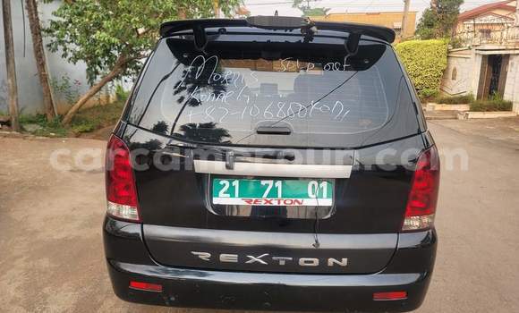 Sayi Na hannu SsangYong Rexton Black Mota in Yaounde a Babban Kamaru