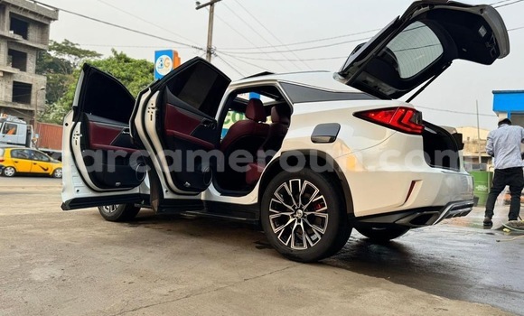 Acheter Neuf Voiture Lexus RX 350 Blanc à Douala, Littoral Cameroon Acheter Neuf Voiture Lexus RX 350 Blanc à Douala, Littoral Cameroon