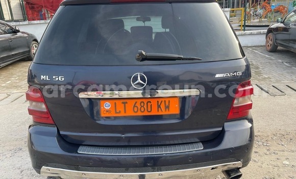 Buy Used Mercedes‒Benz ML–Class Black Car in Douala in Littoral Cameroon