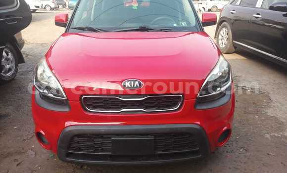 Sayi Na hannu Kia Soul Azurfa Mota in Douala a Ƙasar Kamaru