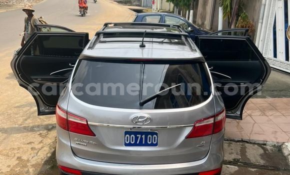 Acheter Import Voiture Hyundai Santa Fe Gris à Douala, Littoral Cameroon