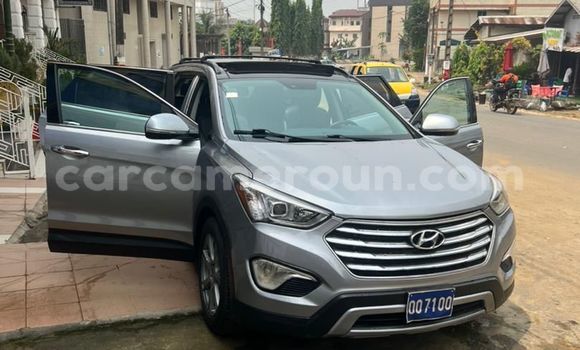 Acheter Import Voiture Hyundai Santa Fe Gris à Douala, Littoral Cameroon Acheter Import Voiture Hyundai Santa Fe Gris à Douala, Littoral Cameroon