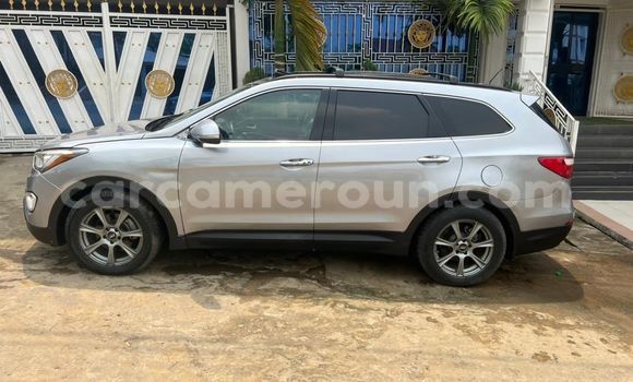 Acheter Import Voiture Hyundai Santa Fe Gris à Douala, Littoral Cameroon Acheter Import Voiture Hyundai Santa Fe Gris à Douala, Littoral Cameroon