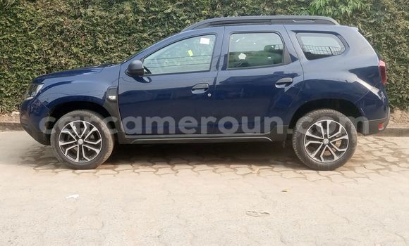 Sayi Na hannu Dacia Duster Blue Mota in Douala a Ƙasar Kamaru Sayi Na hannu Dacia Duster Blue Mota in Douala a Ƙasar Kamaru