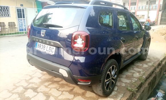 Sayi Na hannu Dacia Duster Blue Mota in Douala a Ƙasar Kamaru Sayi Na hannu Dacia Duster Blue Mota in Douala a Ƙasar Kamaru