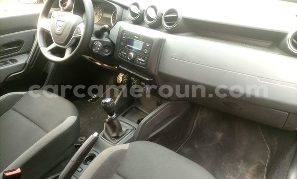 Sayi Na hannu Dacia Duster Blue Mota in Douala a Ƙasar Kamaru Sayi Na hannu Dacia Duster Blue Mota in Douala a Ƙasar Kamaru