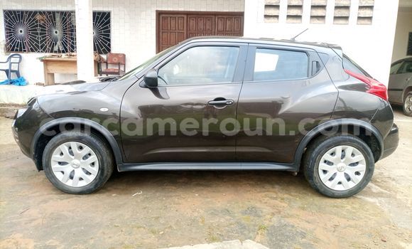 Sayi Na hannu Nissan Juke Brown Mota in Douala a Ƙasar Kamaru Sayi Na hannu Nissan Juke Brown Mota in Douala a Ƙasar Kamaru