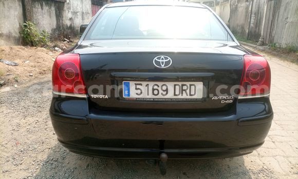Sayi Na hannu Toyota Avensis Black Mota in Douala a Ƙasar Kamaru Sayi Na hannu Toyota Avensis Black Mota in Douala a Ƙasar Kamaru