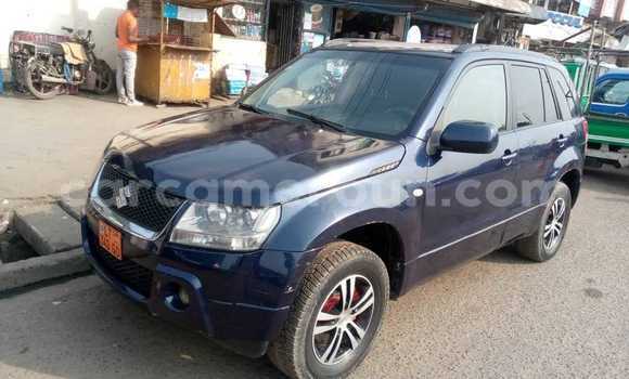 Sayi Na hannu Suzuki Grand Vitara Black Mota in Bafia a Babban Kamaru