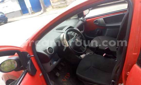 Sayi Na hannu Toyota Vigo Red Mota in Bafoussam a West Kamaru Sayi Na hannu Toyota Vigo Red Mota in Bafoussam a West Kamaru