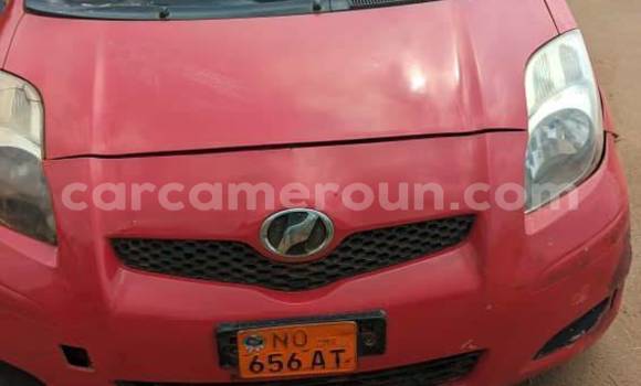 Acheter Occasion Voiture Toyota Yaris Rouge à Bafoussam, West Cameroon Acheter Occasion Voiture Toyota Yaris Rouge à Bafoussam, West Cameroon