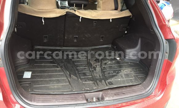 Sayi Na hannu Hyundai Tucson Red Mota in Douala a Ƙasar Kamaru Sayi Na hannu Hyundai Tucson Red Mota in Douala a Ƙasar Kamaru