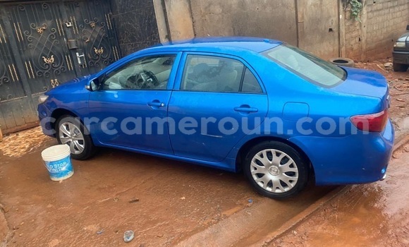Acheter Occasion Voiture Toyota Corolla Bleu à Yaoundé, Central Cameroon Acheter Occasion Voiture Toyota Corolla Bleu à Yaoundé, Central Cameroon