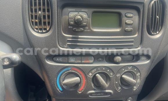 Acheter Occasion Voiture Toyota Yaris Noir à Yaoundé, Central Cameroon Acheter Occasion Voiture Toyota Yaris Noir à Yaoundé, Central Cameroon