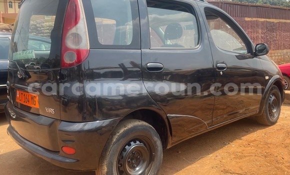 Acheter Occasion Voiture Toyota Yaris Noir à Yaoundé, Central Cameroon Acheter Occasion Voiture Toyota Yaris Noir à Yaoundé, Central Cameroon