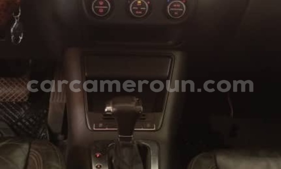 Sayi Na hannu Volkswagen Tiguan Black Mota in Yaounde a Babban Kamaru Sayi Na hannu Volkswagen Tiguan Black Mota in Yaounde a Babban Kamaru