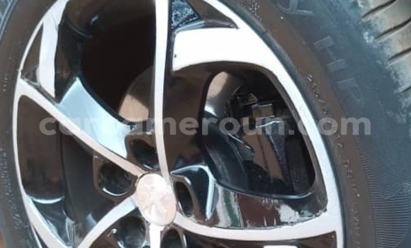 Sayi Na hannu Volkswagen Tiguan Black Mota in Yaounde a Babban Kamaru Sayi Na hannu Volkswagen Tiguan Black Mota in Yaounde a Babban Kamaru