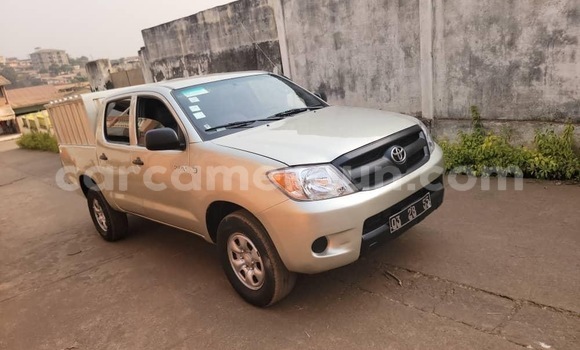 Acheter Occasion Voiture Toyota Hilux Autre à Yaoundé, Central Cameroon Acheter Occasion Voiture Toyota Hilux Autre à Yaoundé, Central Cameroon