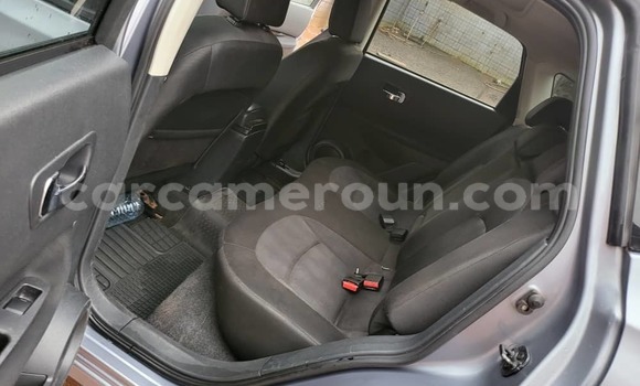 Acheter Occasion Voiture Nissan Qashqai Bleu à Yaoundé, Central Cameroon Acheter Occasion Voiture Nissan Qashqai Bleu à Yaoundé, Central Cameroon