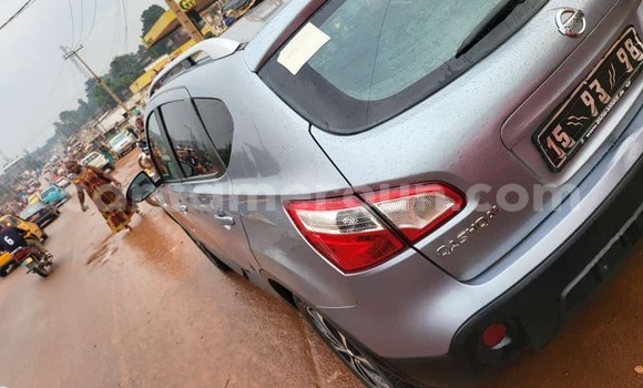 Acheter Occasion Voiture Nissan Qashqai Bleu à Yaoundé, Central Cameroon Acheter Occasion Voiture Nissan Qashqai Bleu à Yaoundé, Central Cameroon