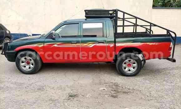 Buy Used Mitsubishi L200 Green Car in Douala in Littoral Cameroon Buy Used Mitsubishi L200 Green Car in Douala in Littoral Cameroon