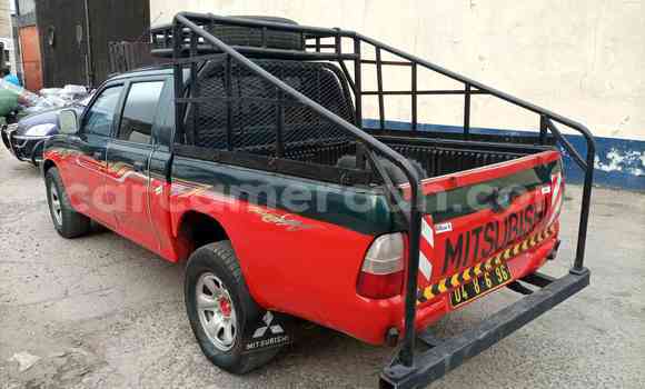 Buy Used Mitsubishi L200 Green Car in Douala in Littoral Cameroon Buy Used Mitsubishi L200 Green Car in Douala in Littoral Cameroon