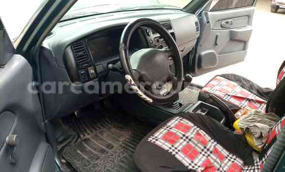 Buy Used Mitsubishi L200 Green Car in Douala in Littoral Cameroon Buy Used Mitsubishi L200 Green Car in Douala in Littoral Cameroon