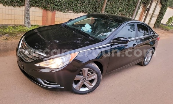 Sayi Na hannu Hyundai Sonata Black Mota in Yaounde a Babban Kamaru Sayi Na hannu Hyundai Sonata Black Mota in Yaounde a Babban Kamaru