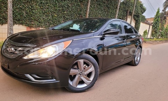 Sayi Na hannu Hyundai Sonata Black Mota in Yaounde a Babban Kamaru Sayi Na hannu Hyundai Sonata Black Mota in Yaounde a Babban Kamaru