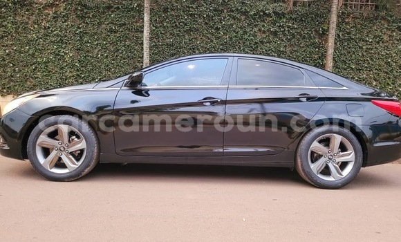 Sayi Na hannu Hyundai Sonata Black Mota in Yaounde a Babban Kamaru Sayi Na hannu Hyundai Sonata Black Mota in Yaounde a Babban Kamaru