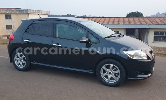 Buy Used Toyota Auris Black Car in Yaounde in Central Cameroon