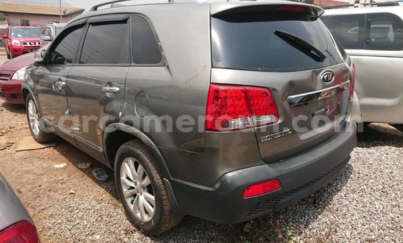 Buy Used Kia Sorento Brown Car in Yaounde in Central Cameroon Buy Used Kia Sorento Brown Car in Yaounde in Central Cameroon