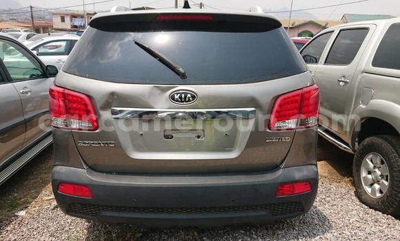 Buy Used Kia Sorento Brown Car in Yaounde in Central Cameroon Buy Used Kia Sorento Brown Car in Yaounde in Central Cameroon