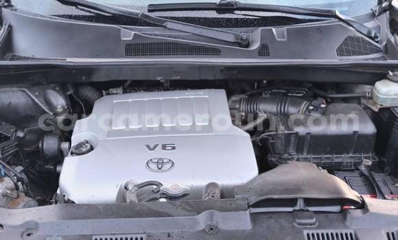 Sayi Na hannu Toyota Highlander Azurfa Mota in Yaounde a Babban Kamaru Sayi Na hannu Toyota Highlander Azurfa Mota in Yaounde a Babban Kamaru