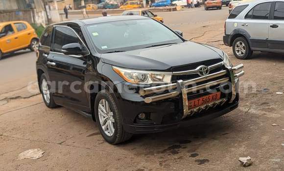 Acheter Occasion Voiture Toyota Highlander Noir à Yaoundé, Central Cameroon Acheter Occasion Voiture Toyota Highlander Noir à Yaoundé, Central Cameroon
