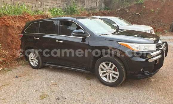 Acheter Occasion Voiture Toyota Highlander Noir à Yaoundé, Central Cameroon Acheter Occasion Voiture Toyota Highlander Noir à Yaoundé, Central Cameroon