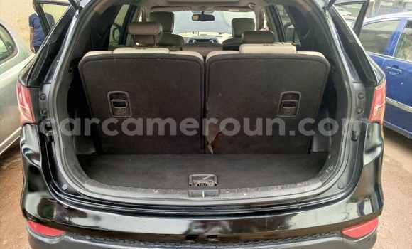 Acheter Occasion Voiture Hyundai Santa Fe Noir à Yaoundé, Central Cameroon Acheter Occasion Voiture Hyundai Santa Fe Noir à Yaoundé, Central Cameroon