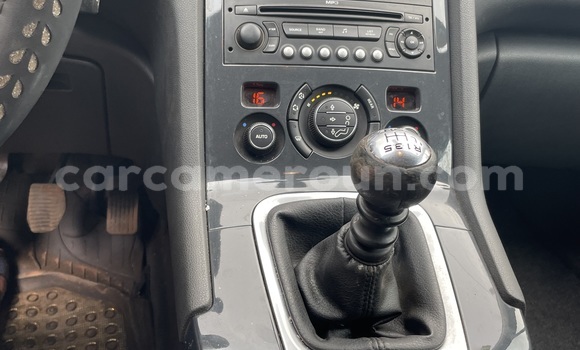 Acheter Occasion Voiture Peugeot 5008 Noir à Yaoundé, Central Cameroon Acheter Occasion Voiture Peugeot 5008 Noir à Yaoundé, Central Cameroon