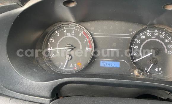 Acheter Occasion Voiture Toyota Hilux Blanc à Yaoundé, Central Cameroon Acheter Occasion Voiture Toyota Hilux Blanc à Yaoundé, Central Cameroon