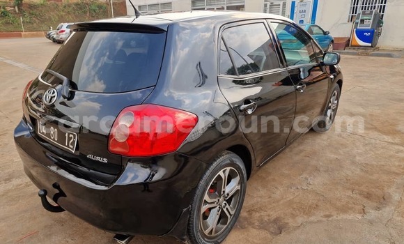 Buy Used Toyota Auris Black Car in Yaounde in Central Cameroon