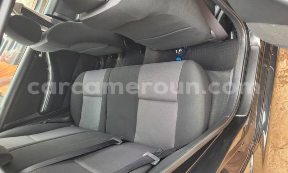 Sayi Na hannu Toyota Corolla Sauran Mota in Yaounde a Babban Kamaru Sayi Na hannu Toyota Corolla Sauran Mota in Yaounde a Babban Kamaru