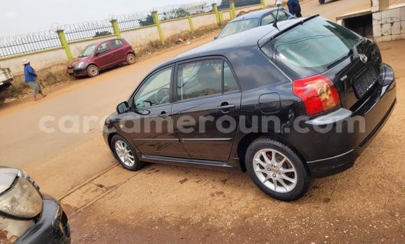 Sayi Na hannu Toyota Corolla Sauran Mota in Yaounde a Babban Kamaru Sayi Na hannu Toyota Corolla Sauran Mota in Yaounde a Babban Kamaru