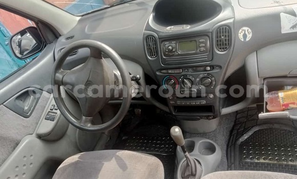 Acheter Occasion Voiture Toyota Yaris Verso Gris à Douala, Littoral Cameroon Acheter Occasion Voiture Toyota Yaris Verso Gris à Douala, Littoral Cameroon
