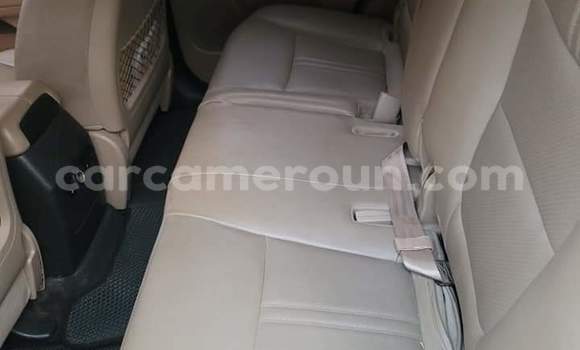 Acheter Occasion Voiture Kia Sorento Blanc à Yaoundé, Central Cameroon Acheter Occasion Voiture Kia Sorento Blanc à Yaoundé, Central Cameroon